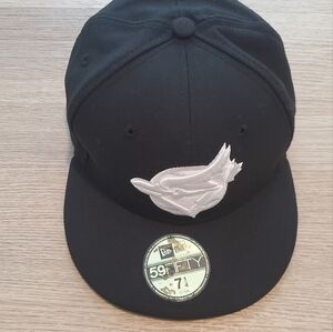 Blue jays cap size 7 1/4 fitted